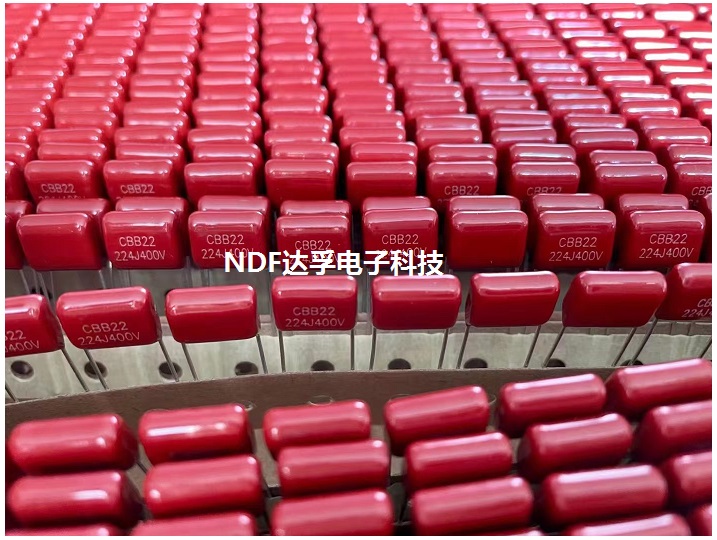 什么情況下容易導致薄膜電容器容量出現(xiàn)衰減？